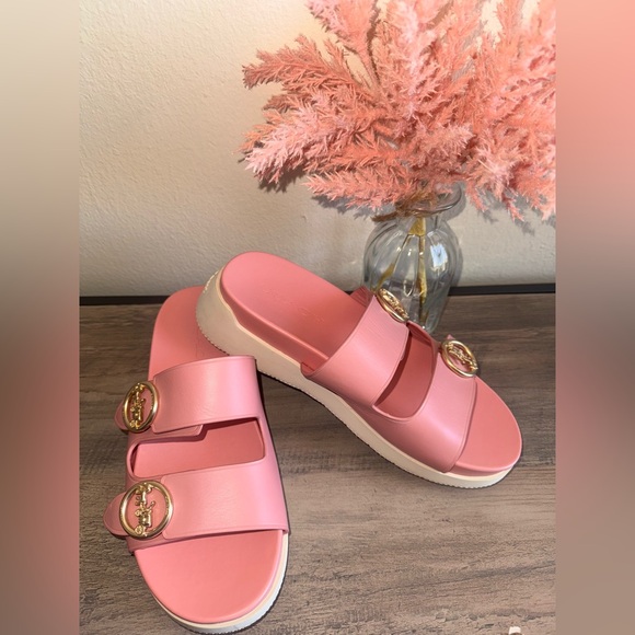 COACH Bubblegum Leather 2 Strap Slide Sandals🩷 - Picture 6 of 7